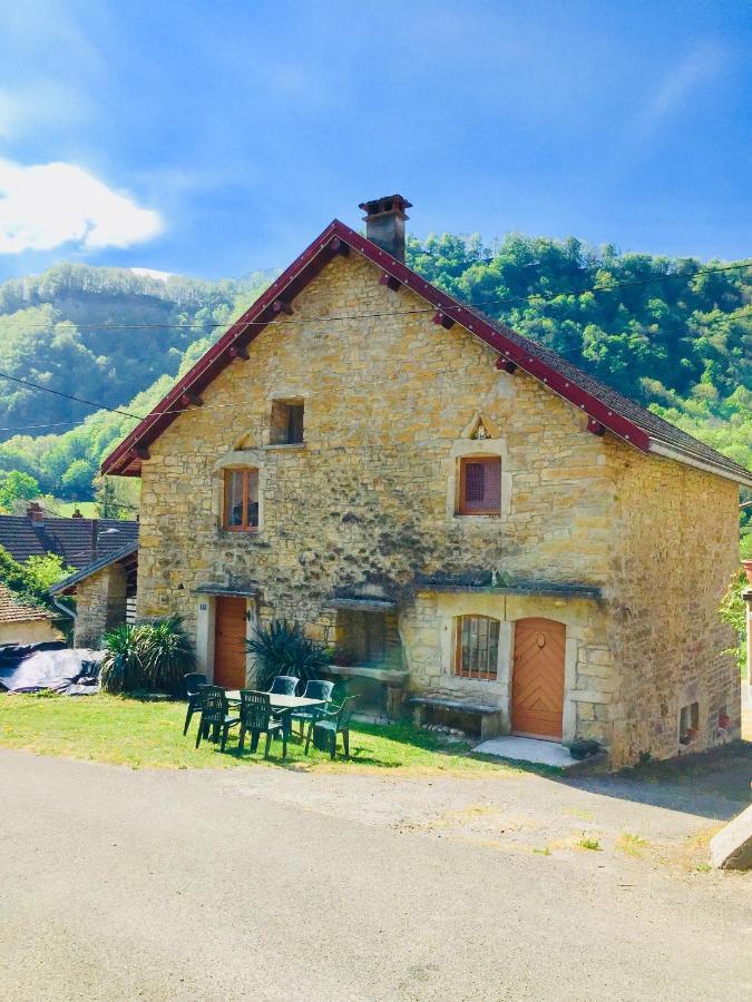 Gite Des Reculees Ladoye-sur-Seille Екстер'єр фото