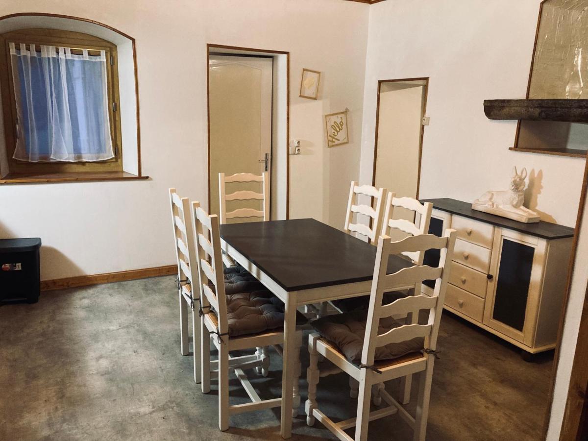 Gite Des Reculees Ladoye-sur-Seille Екстер'єр фото